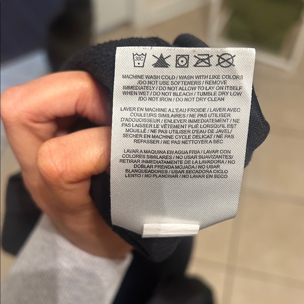 NIKE Dri-Fit Quarter Zip Pull-Over - Picture 11 of 13